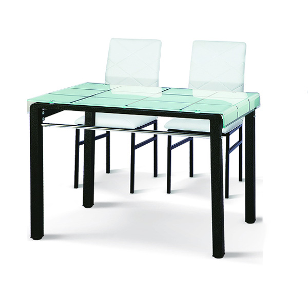 Table:F231 Chair:Y195