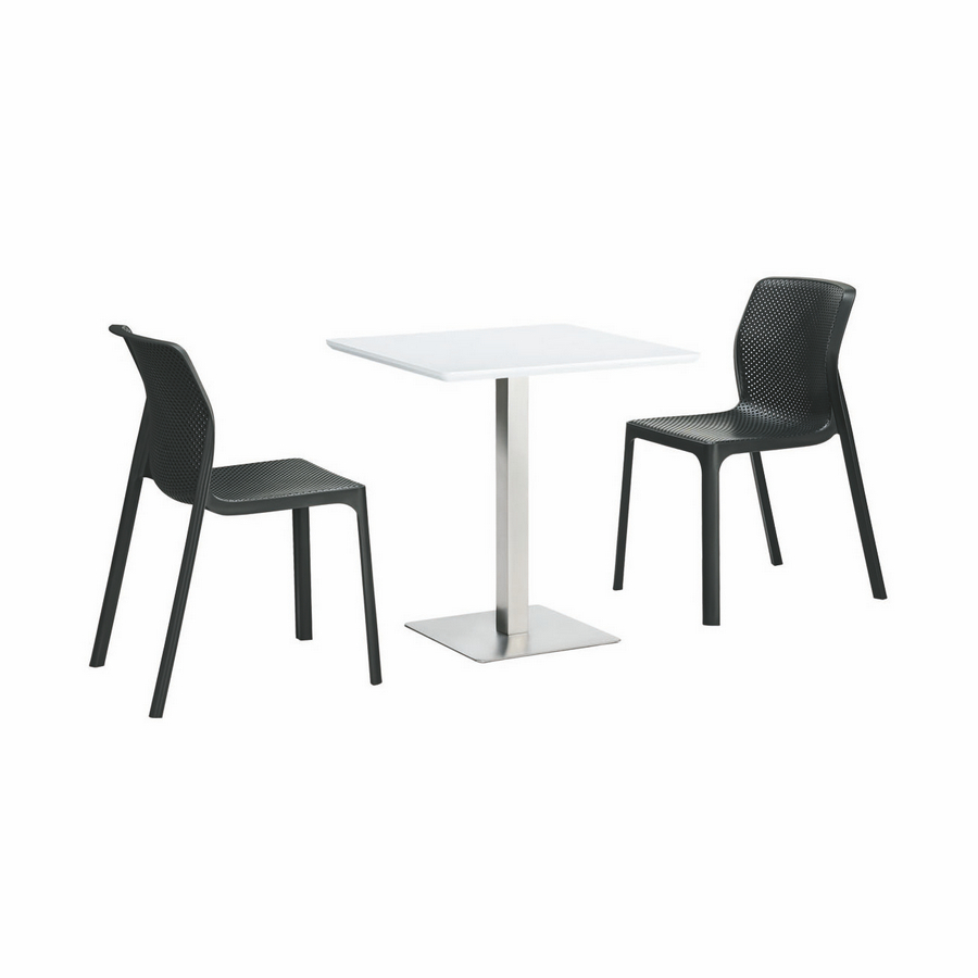 Table：COMPACT-70Chair：708